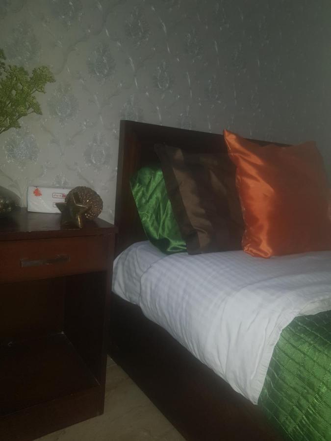 Downtown Inn Kaherah Luaran gambar