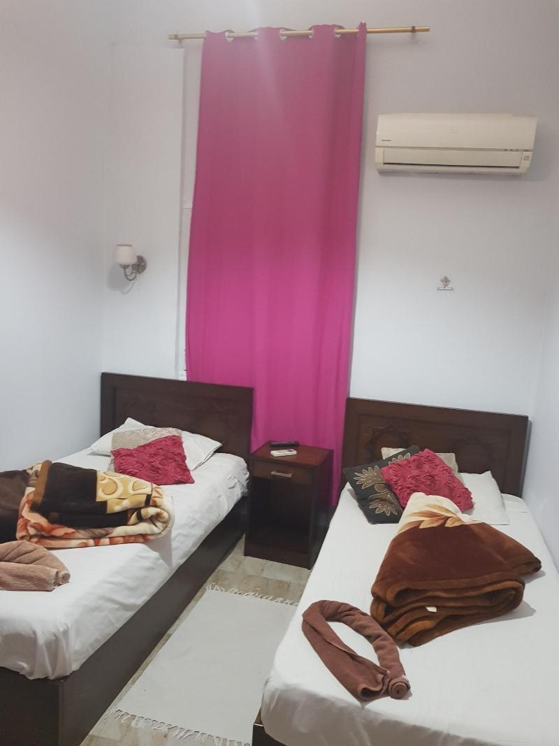 Downtown Inn Kaherah Luaran gambar